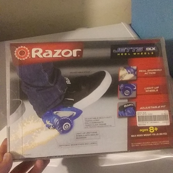 NWT Razor Jetts DLX Heel Wheels - Picture 2 of 2